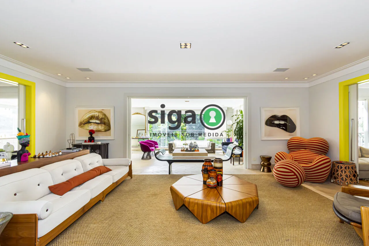 Imagem Apartamento a venda em MOEMA com 4 quartos