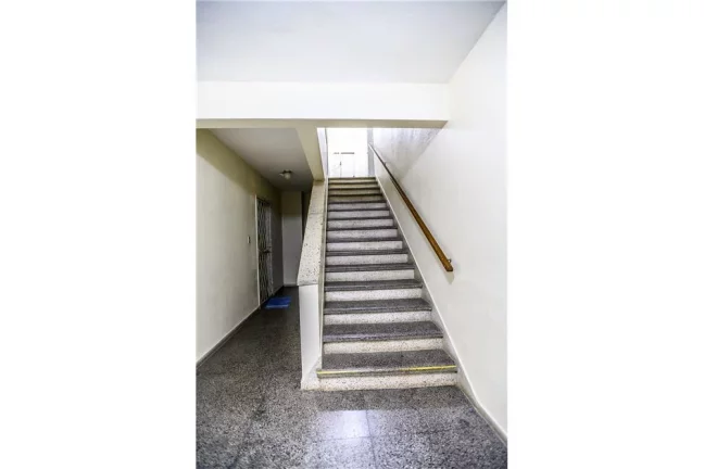 Imagem Apartamento para venda no bairro Vila Ipiranga em Porto Alegre