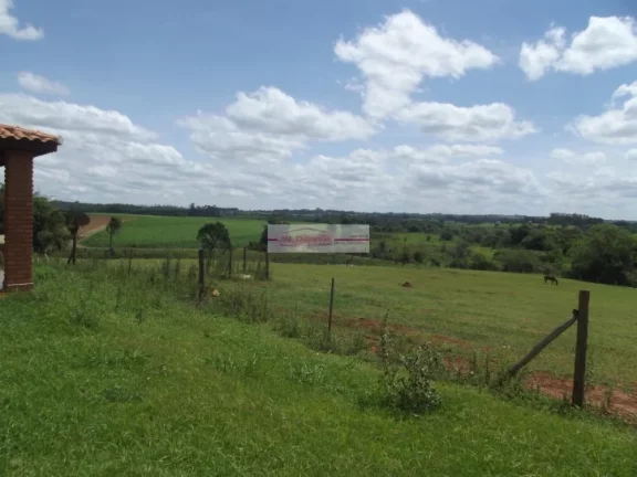 Imagem Terreno com 24.200m2 ( 1 alqueire ) a 5 km do centro da cidade.- PRÓXIMO ao condomínio Portal das ...