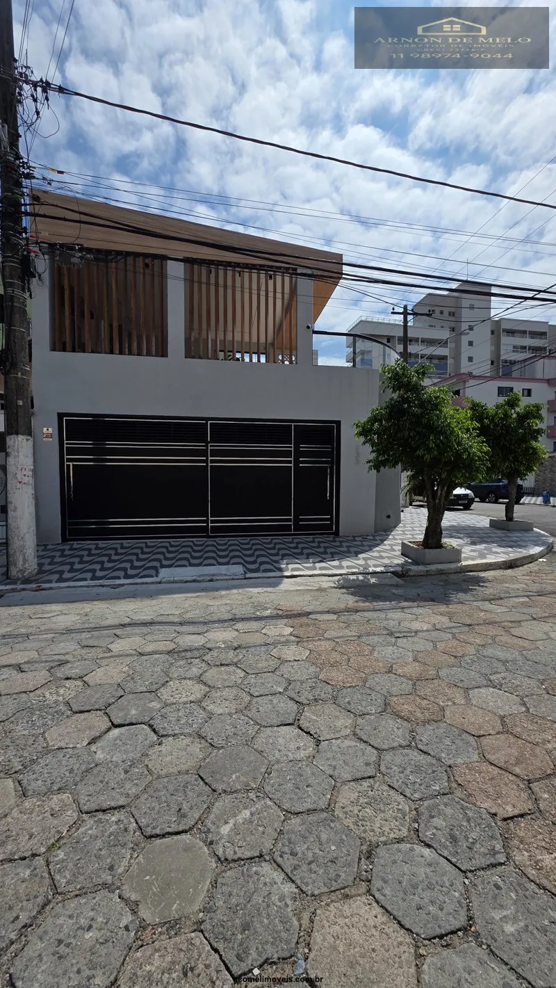 Imagem Casas no Litoral para venda em Praia Grande no bairro Guilhermina