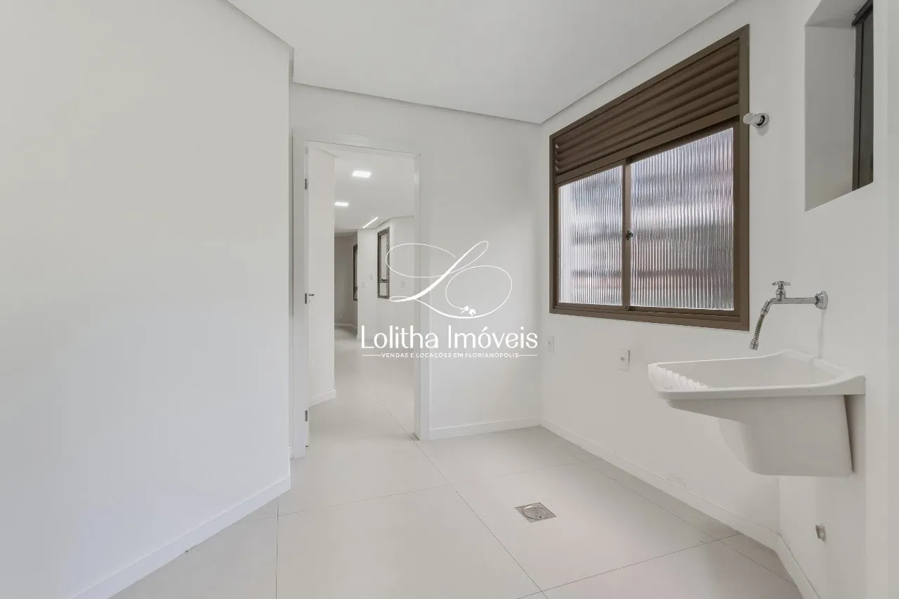 Imagem APARTAMENTO DE 206M², COM 3 SUÍTES À VENDA NA BEIRA-MAR NORTE - FLORIANÓPOLIS/SC