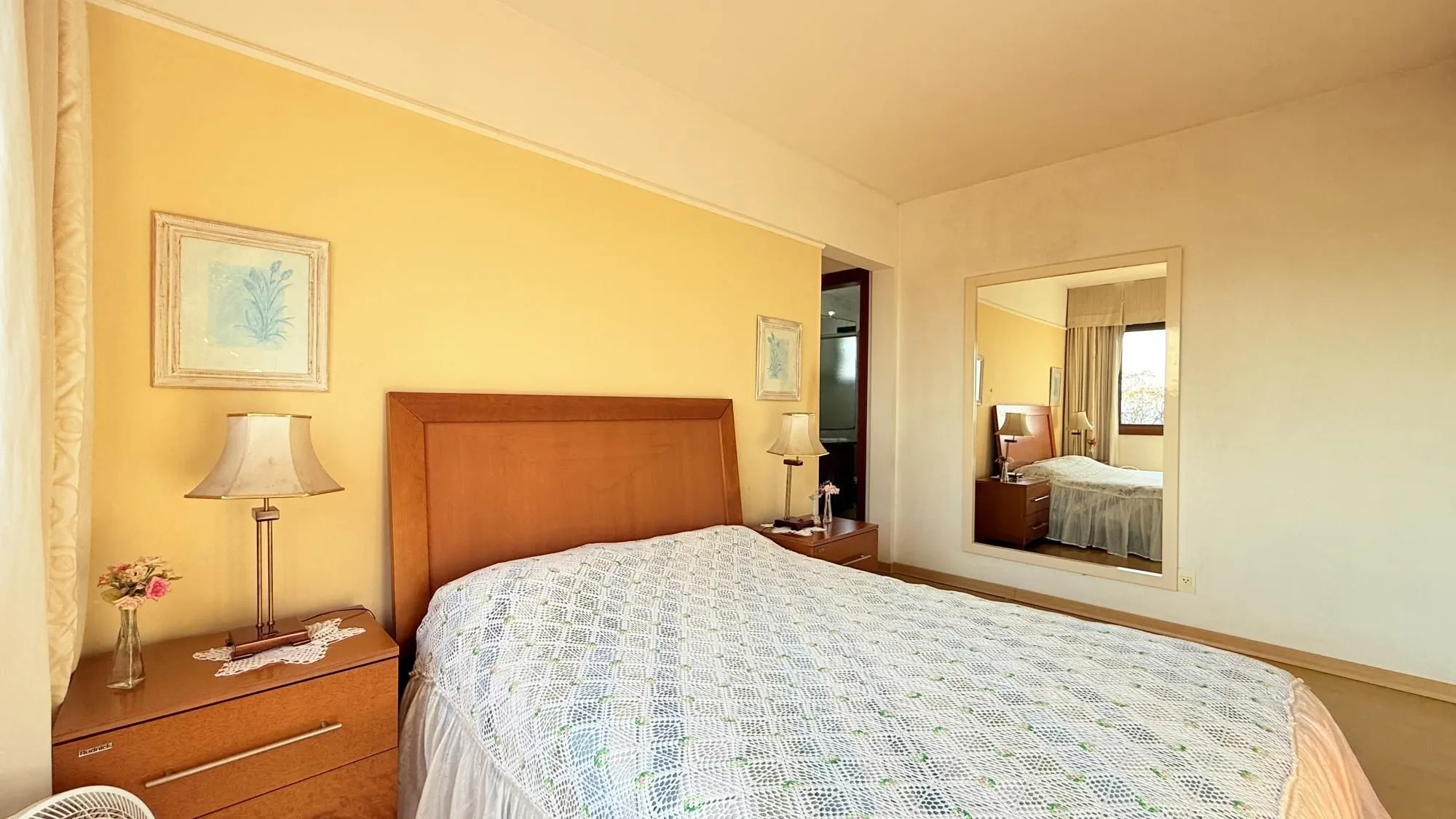 Imagem Lindo Apartamento com 3 dormitório 1 suíte com vista para o Jardim Botânico