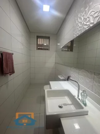 Imagem CASA COM TRES SUITES VILA CELESTE