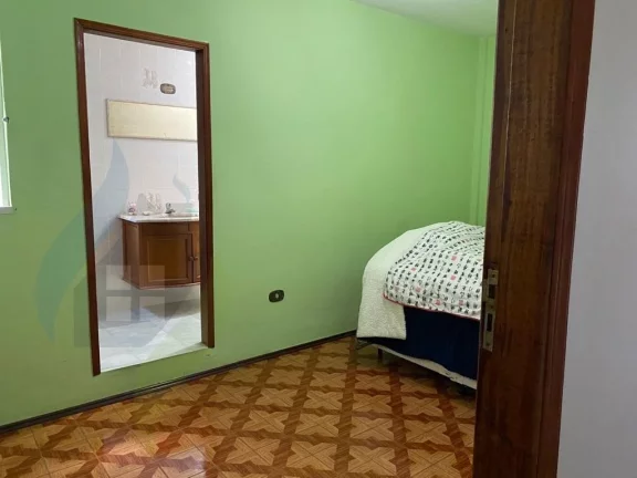 Imagem Casa de 3 dormitórios sendo 3 suítes, 5 banheiros, 2 vagas, com 202m² Jardim São Caetano, São Caetano do Sul