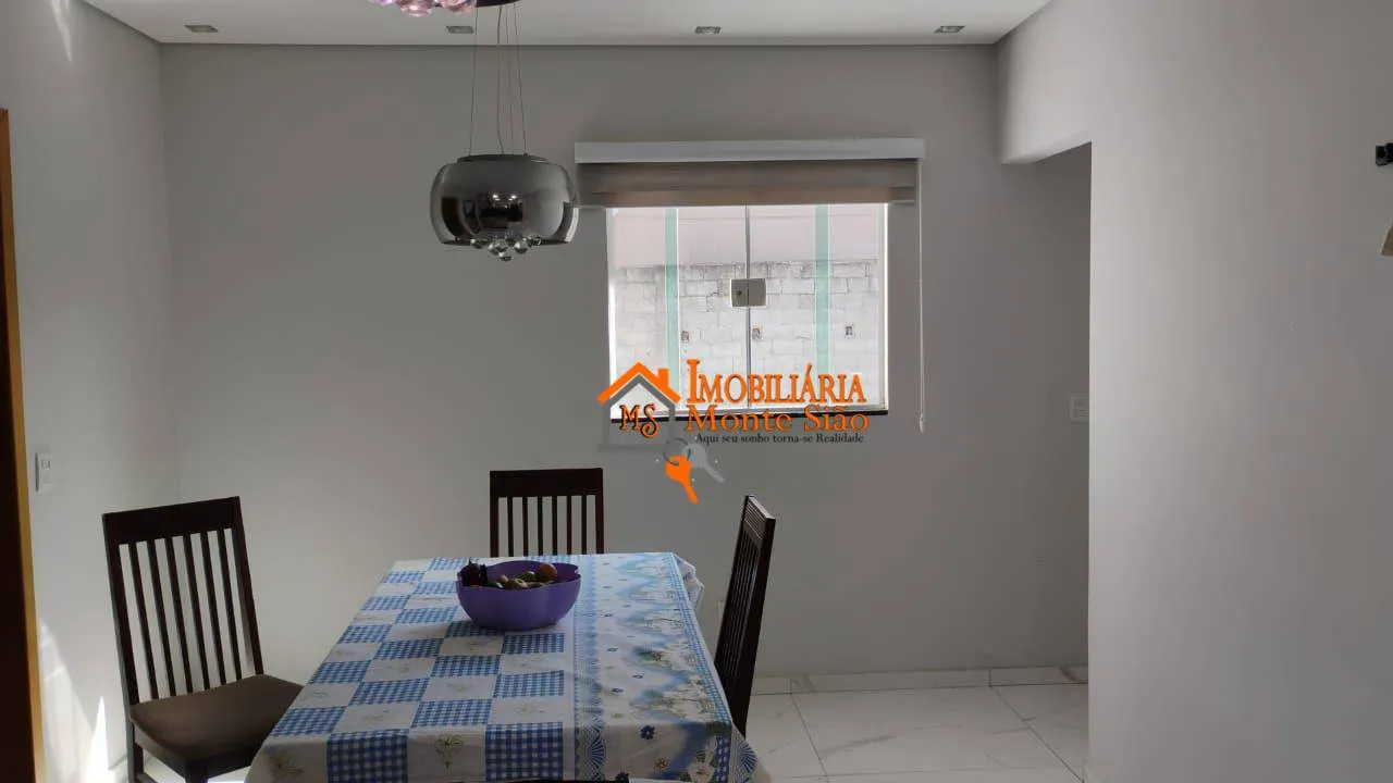 Imagem Três Casas Independentes à Venda - Oportunidade Imperdível!