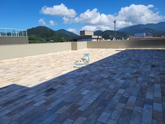 Imagem Belíssimo apartamento com 120m², 3 dormitórios, 3 banheiros e 2 vagas de garagem à venda no Centro de Ubatuba