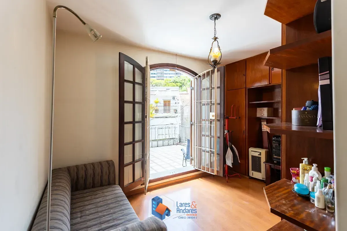 Imagem Casa para venda em Sumaré com 3 quartos, sendo 1 suíte, 270m²