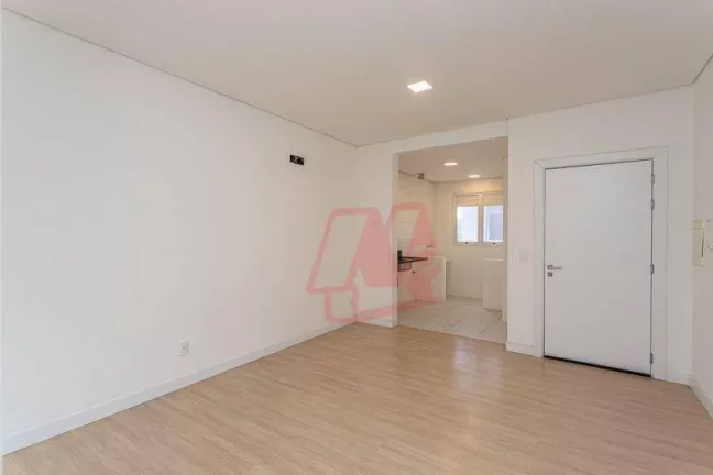 Imagem Studio para alugar, 37 m² por R$ 2.861,07/mês - Centro - Porto Alegre/RS
