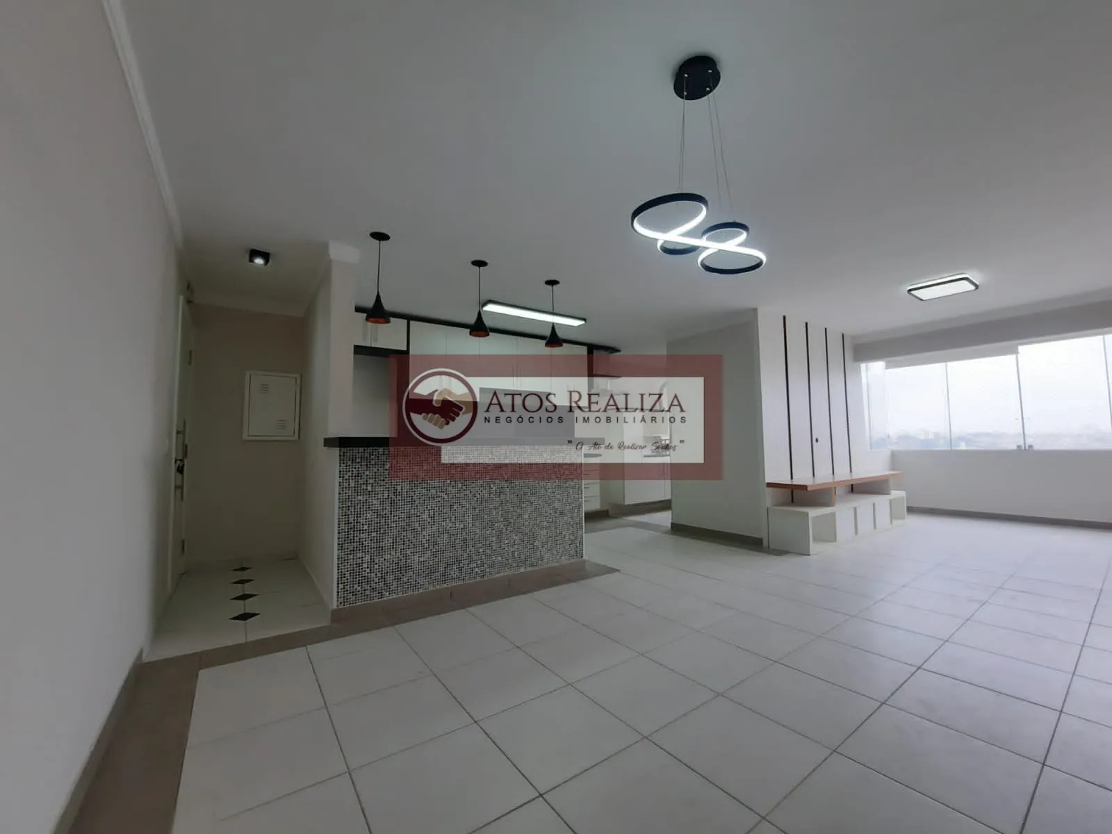 Imagem Apartamento com sacada em Jardim Luanda - SP: 90m², 3 quartos e 1 suíte por R$ 650.000