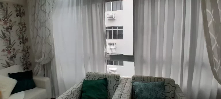 Imagem APARTAMENTO FRENTE NO BAIRRO EMBARÉ COM 3 QUARTOS (01 SUÍTE) + DEPENDÊNCIA COMPLETA, VISTA LIVRE, 01 QUADRA DA PRAIA.