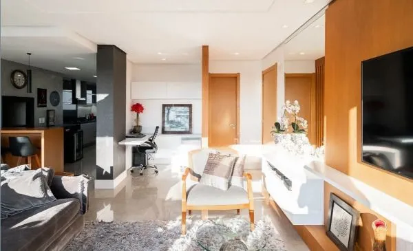Imagem Vende-se amplo apartamento com 3 suítes, 126m² e 2 vagas - Petrópolis
