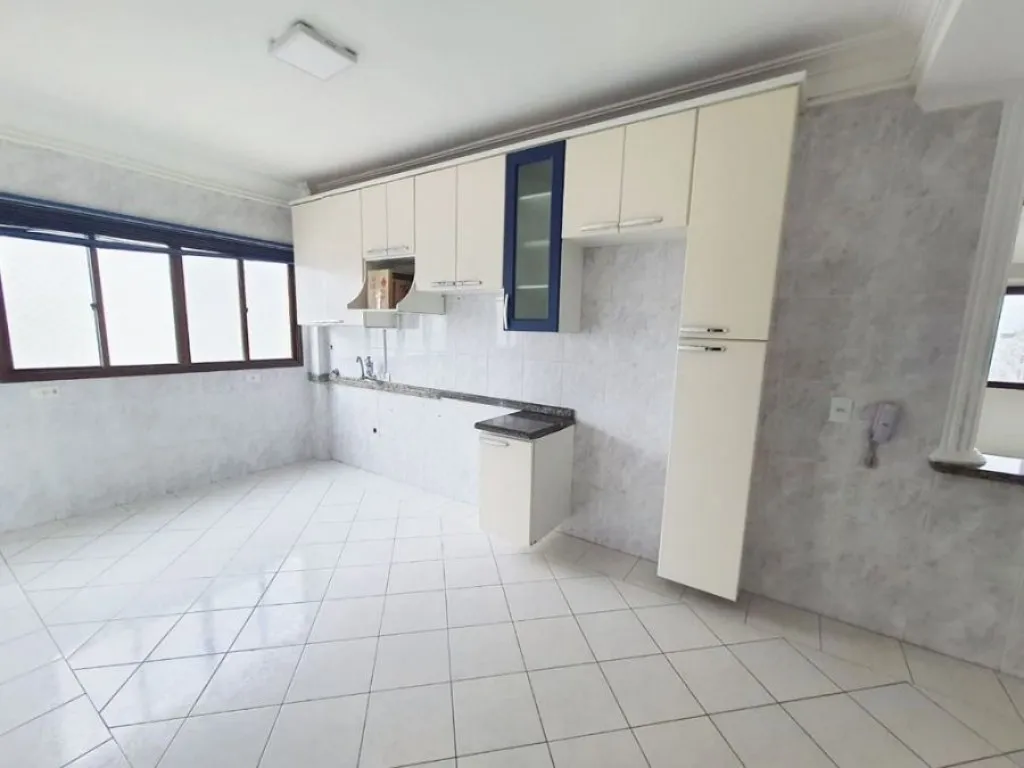 Imagem APARTAMENTO COM 160,00 m² - MIRIM - PRAIA GRANDE SP
