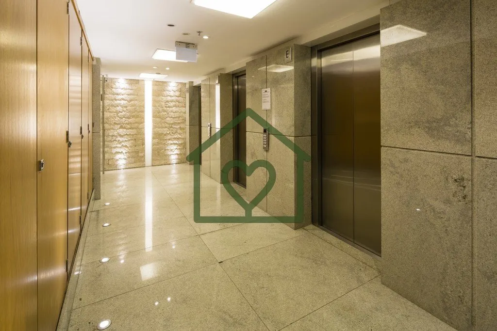 Imagem Uma construção de alto padrão conectado ao shopping e com fácil acesso a diversos pontos da cida...