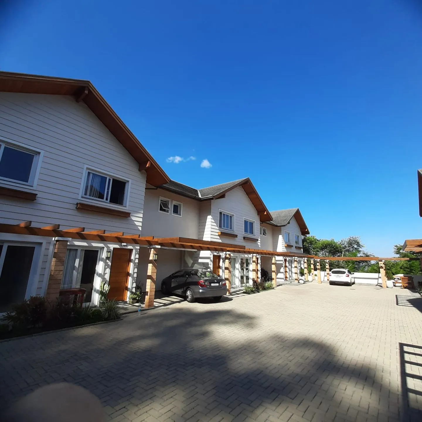 Imagem Casa à venda em Gramado, Varzea Grande, com 2 quartos, 82.5m2