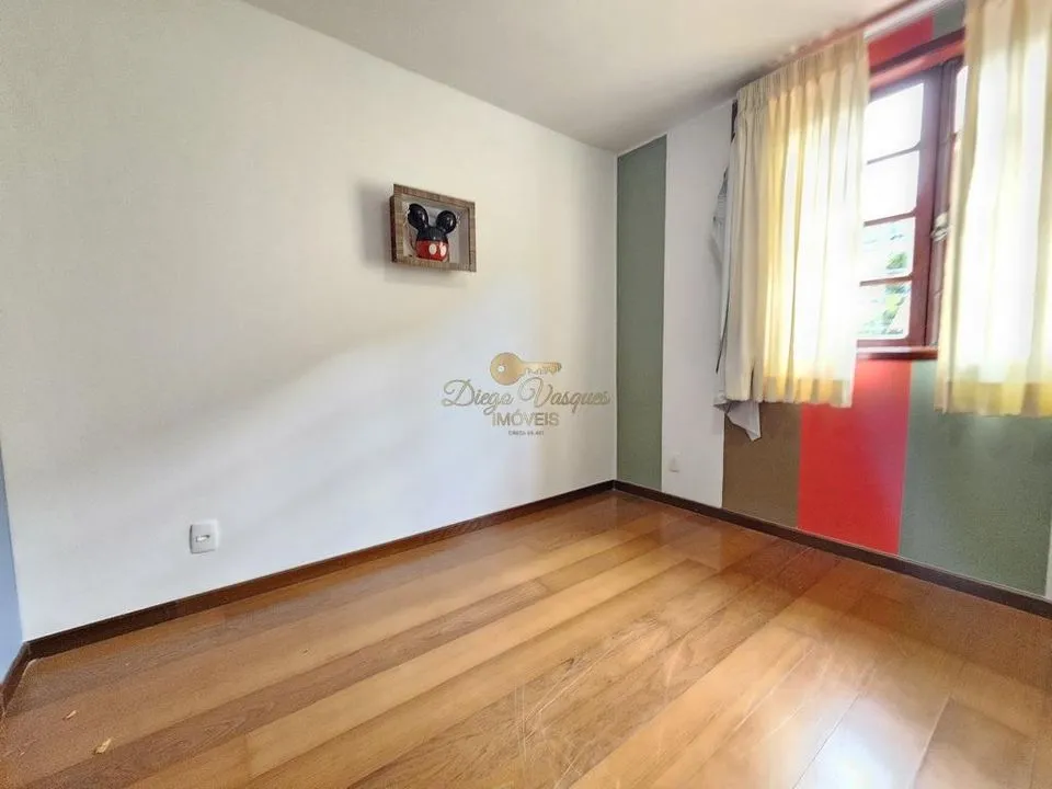Imagem Casa em Condomínio para Venda em Teresópolis / RJ no bairro Parque do Imbui