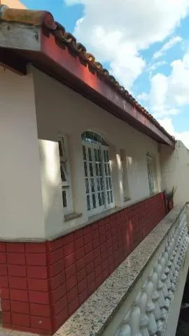 Imagem VENDA DE SOBRADO NO BARBOSAS, EM ARUJÁ/SP, 352m² com 5 quartos, 3 suítes. CONSULTE-NOS.
