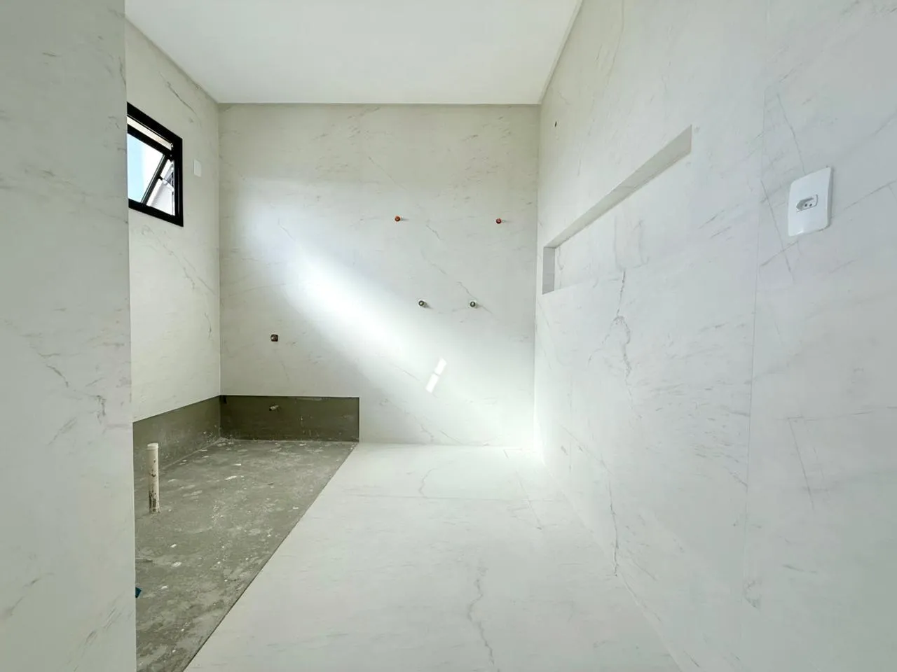 Imagem Casa à venda com 411m2 por R$ 4.500.000,00