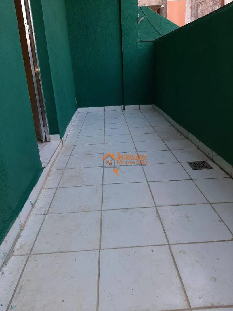 Imagem Sobrado com 5 dormitórios à venda, 125 m² por R$ 477.000,00 - Vila Carmela II - Guarulhos/SP