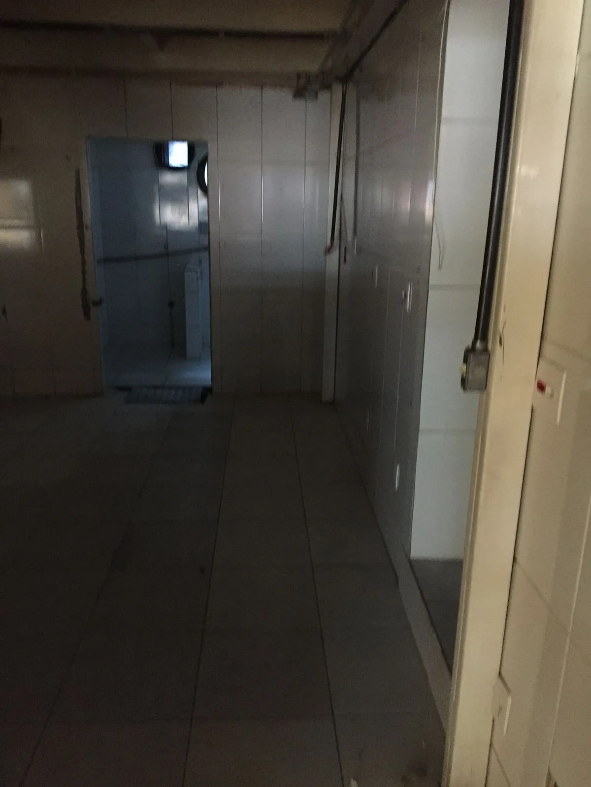 Imagem Salão Comercial para Locação no Centro de Sorocaba-SP: 1 Sala, 4 Banheiros, 164m² de Área
