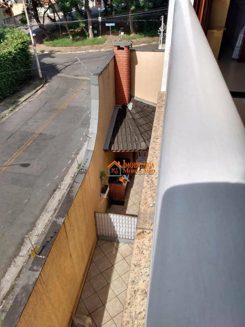Imagem Sobrado com 3 dormitórios à venda, 279 m² por R$ 1.272.000,00 - Jardim Santa Mena - Guarulhos/SP