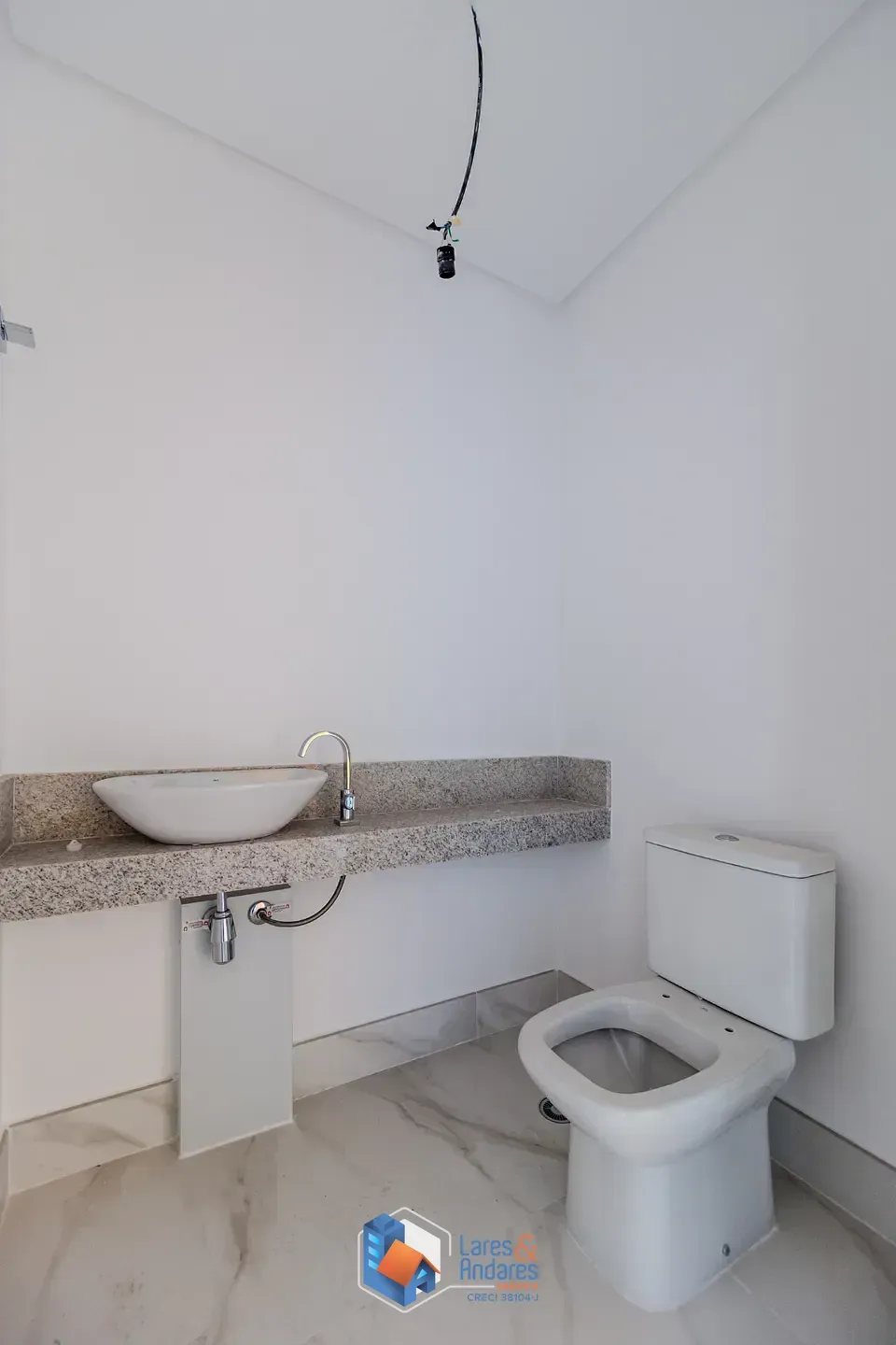 Imagem Conjunto comercial para venda em Indianópolis, 39m²