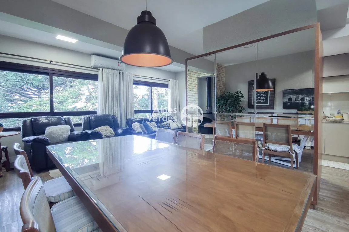 Imagem Vende-se Apartamento em Gramado, com 02 dormitórios