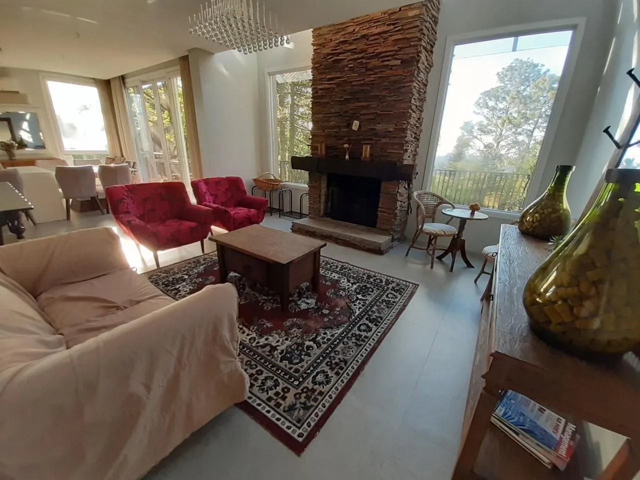 Imagem CASA COM PISCINA INDOOR NO CONDOMÍNIO VIVENDAS DA SERRA - CANELA/RS