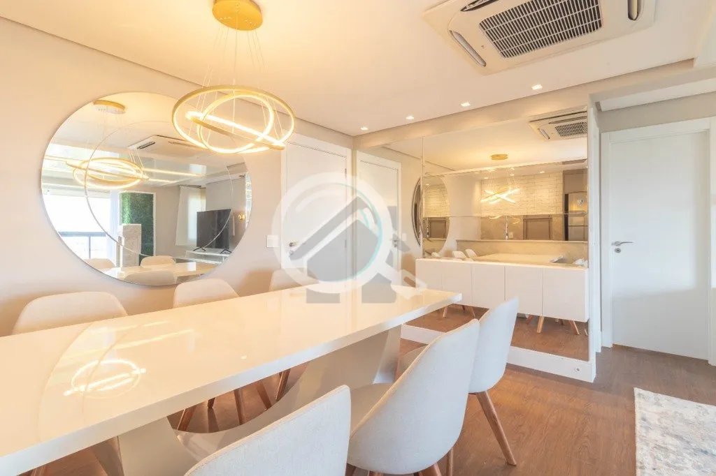 Imagem Apartamento mobiliado, 99 m² de area privativa, sacada integrada, finamente decorado com uma vista ...