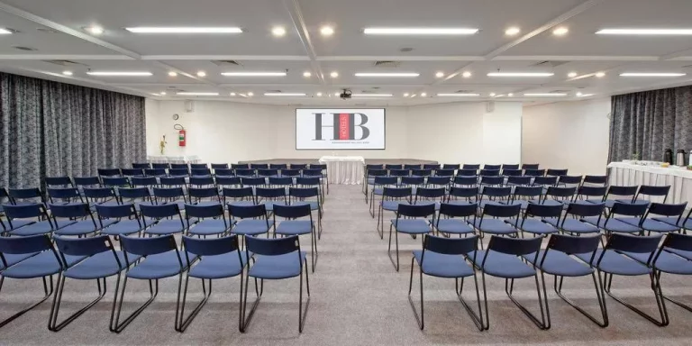 Imagem Flat disponível para venda no Ninety Hotel, com 33m², 1 dormitório e 1 vaga de garagem