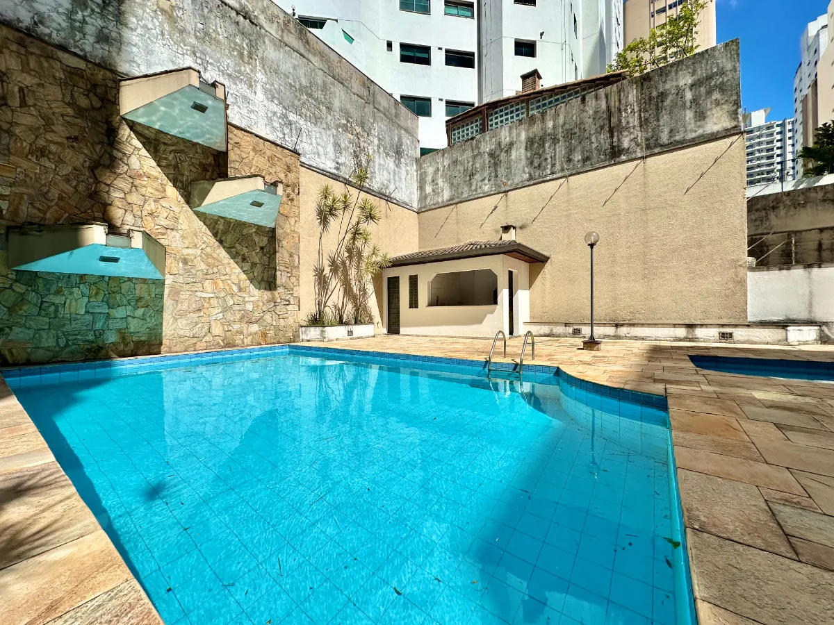 Imagem Apartamento para venda e locação em Aclimação com 3 quartos, sendo 2 suítes, 226m2