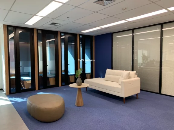 Imagem Conjunto Comercial para locação de 335m² no Itaim Bibi mobiliado