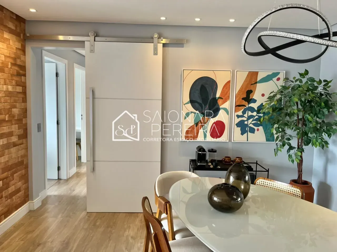 Imagem Apartamento à venda com 3 dormitórios e vista panorâmica no Itaguaçu, Florianópolis