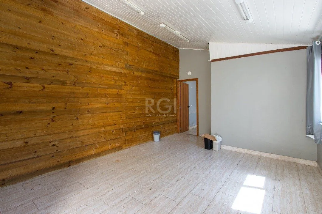 Imagem terreno com 298,30 m2 de área Total, medindo 12,64 X 23,60