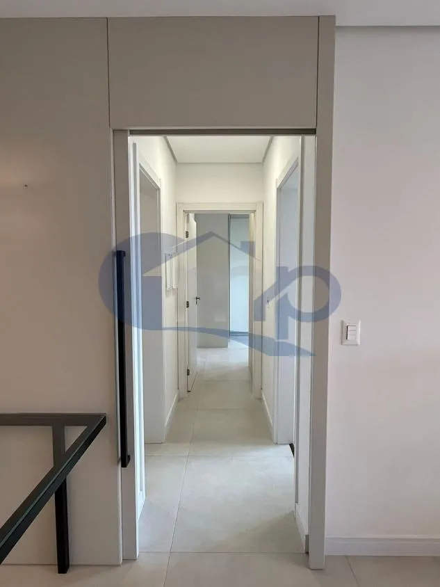 Imagem Apartamento a venda com 2 dormitorios no centro de Torres/RS