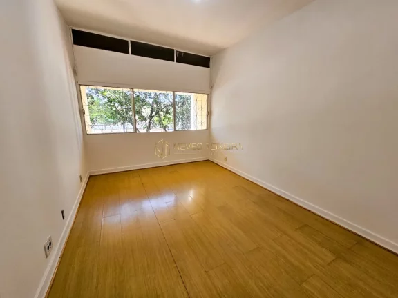 Imagem EXCELENTE APARTAMENTO COM VISTA LIVRE, NASCENTE, NA SQS 103 DA ASA SUL