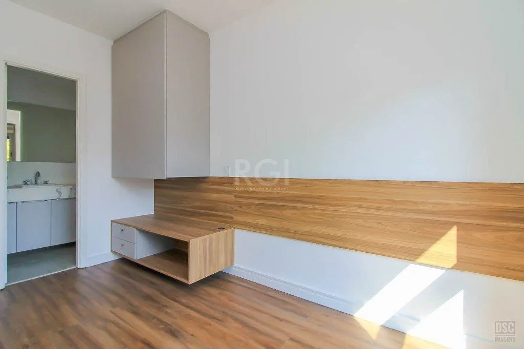 Imagem Semi mobiliado 2 quartos (1 suíte) e 1 vaga. Infra completa e ótima localização