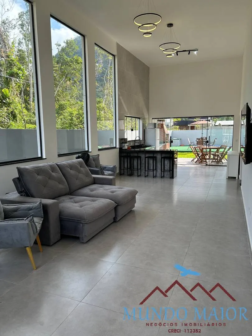 Imagem Casa de Alto Padrão no Condomínio Mar Verde Caraguatatuba - Litoral Norte