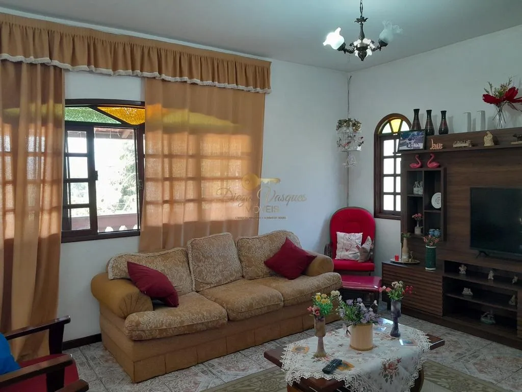 Imagem Casa para Venda em Teresópolis / RJ no bairro Cascata do Imbuí