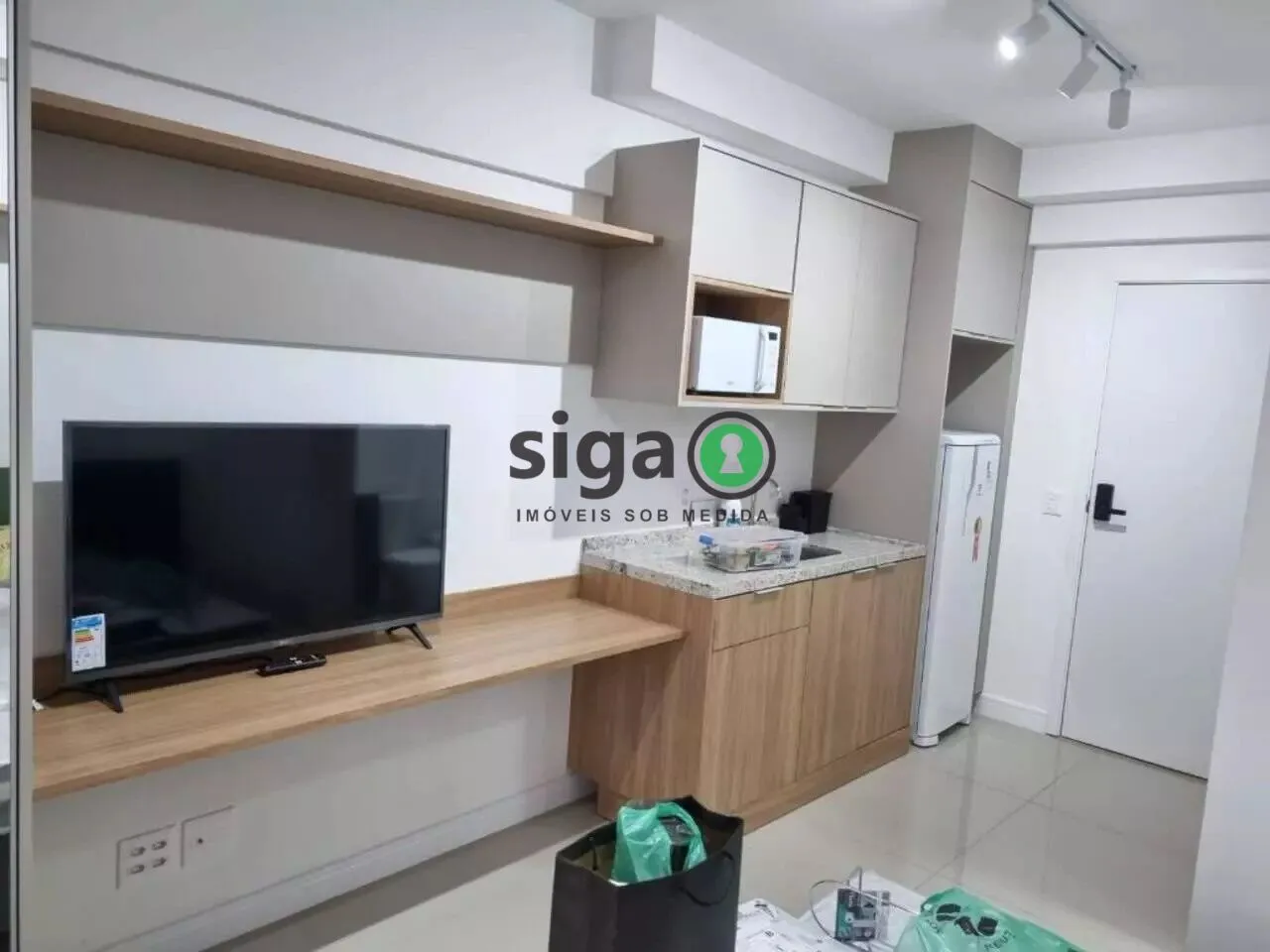 Imagem Studio moderno ao lado da Avenida Paulista | 25m² ? Sacada ? Lazer completo