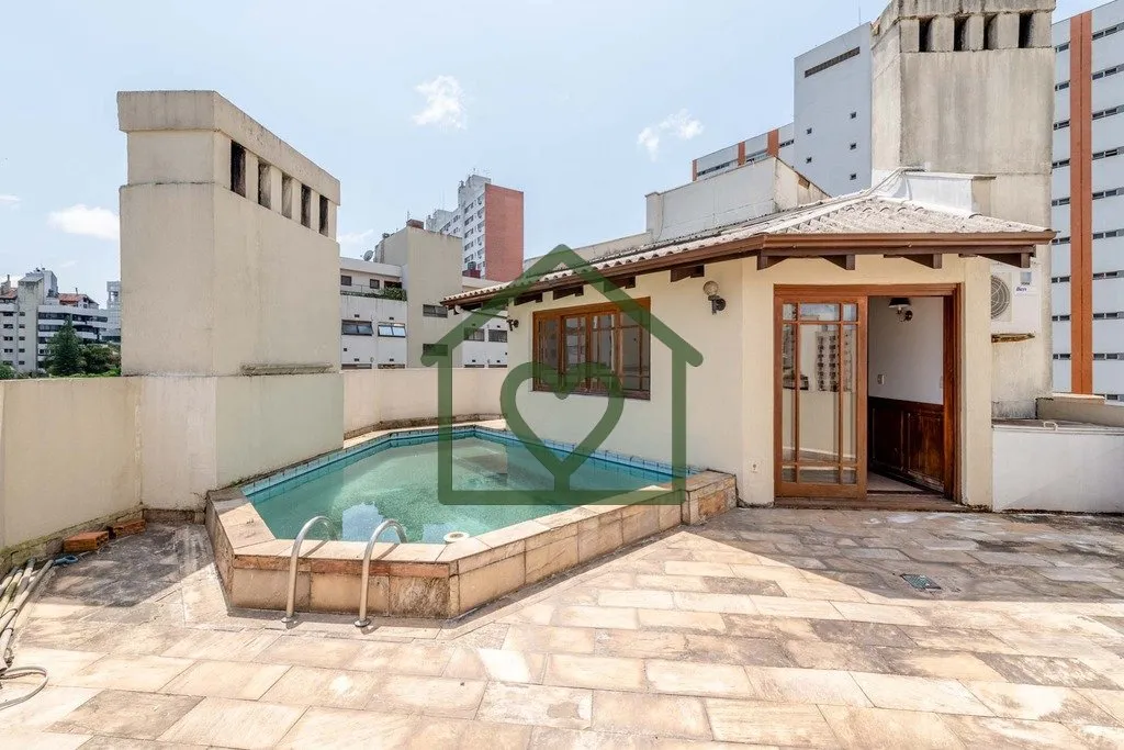 Imagem Cobertura 5 dormitórios com 449 m² de área privativa, piscina, amplas áreas externas e 4 vagas n...