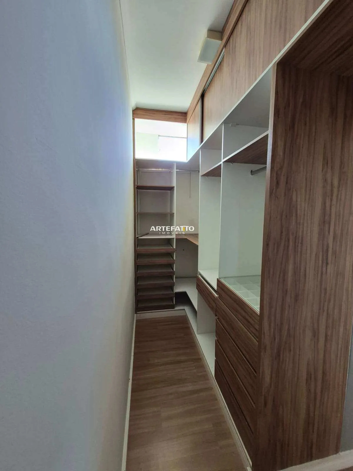 Imagem Casa à venda em Franca, Residencial Dourado, com 3 quartos, 168m2