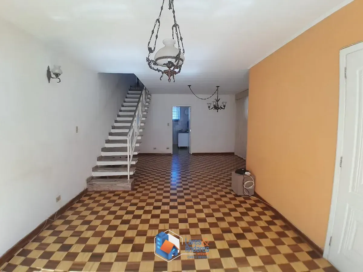 Imagem Sobrado para venda em Planalto Paulista com 3 quartos, sendo 1 suíte, 146m²
