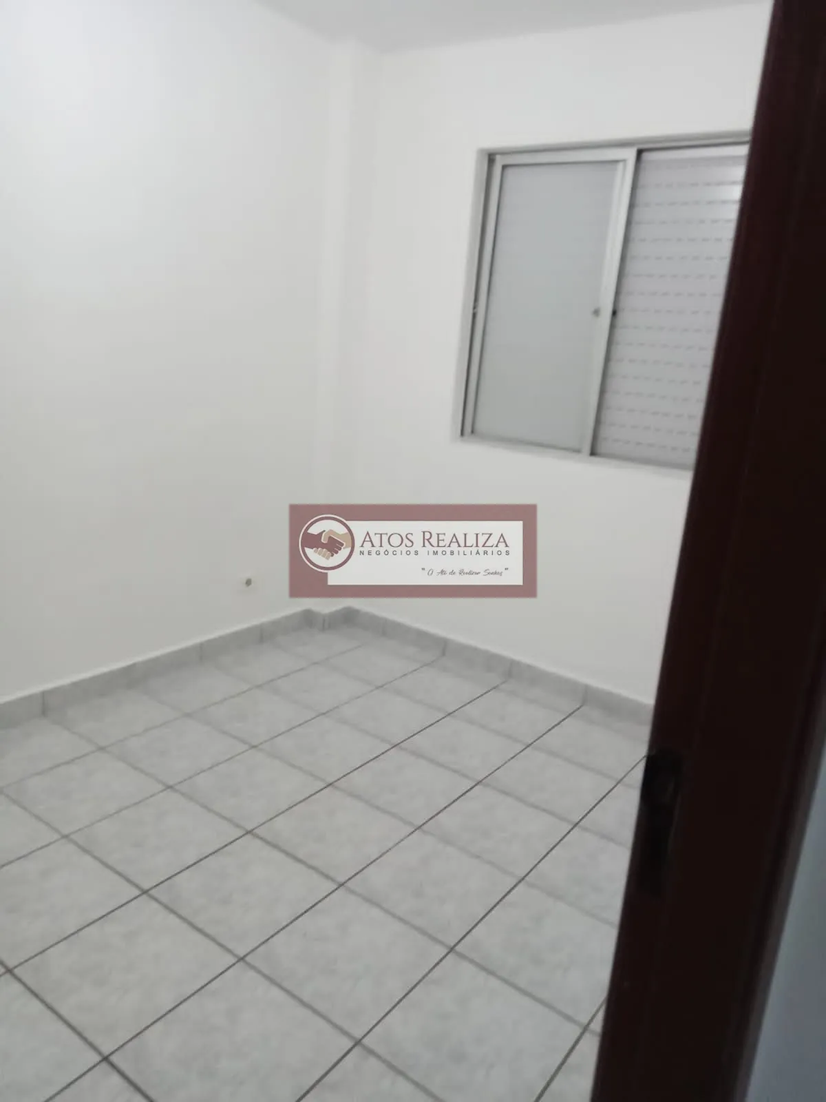 Imagem Vendo OPORTUNIDADE no Condomínio Res Sul, Jordanópolis - São Paulo: Apartamento, 56m², 2 Dormitórios, 1 Vaga coberta, Sacada, Academia, Salão de Festas, Piscina, Feira e Mercadinho dentro do Condomínio, tudo isso por R$310.000 para venda