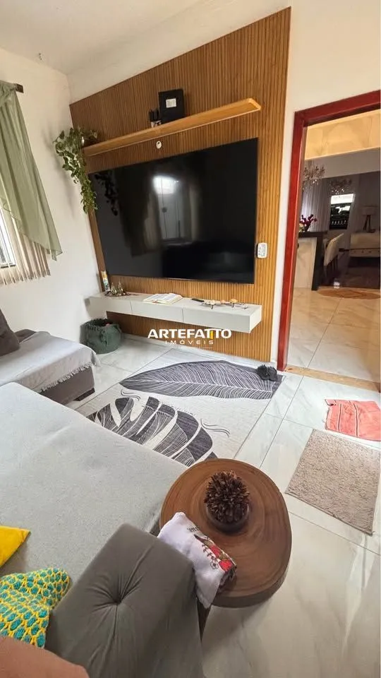Imagem Casa com 3 dormitórios no bairro Santo Agostinho