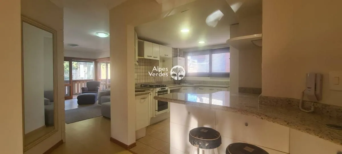 Imagem Vende-se Apartamento no Centro de Gramado-RS, com 2 quartos