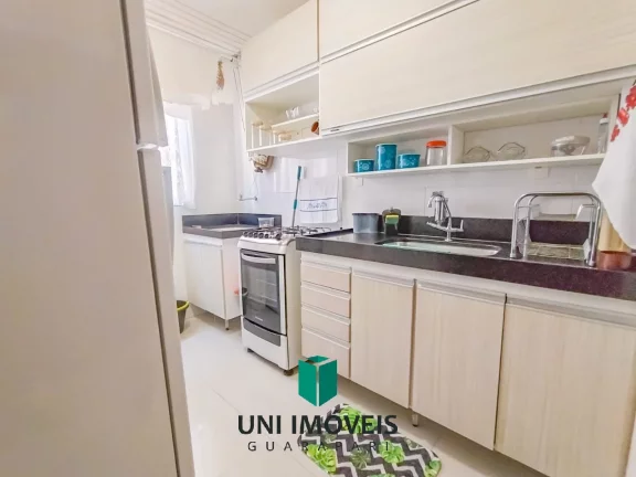 Imagem Mobiliado e Bem Localizado: 2 Quartos com Suíte e Garagem na Avenida Oceânica, Praia do Morro!