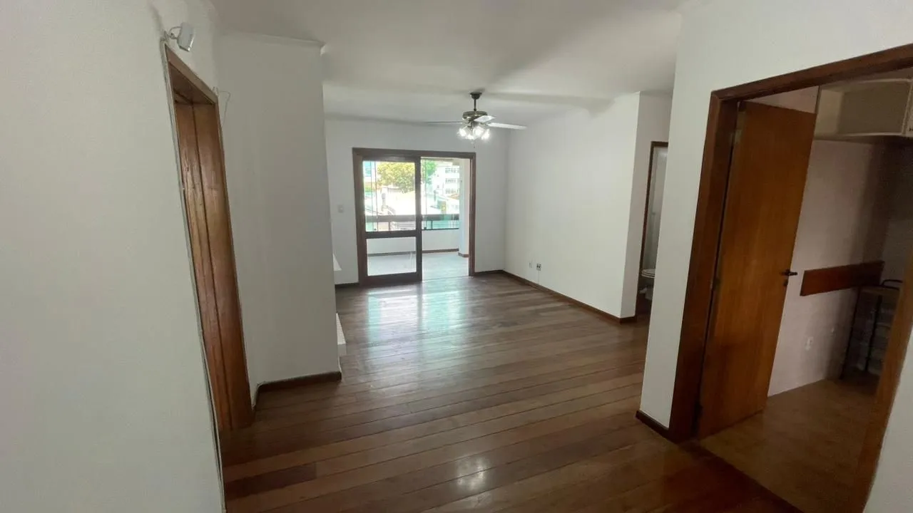 Imagem Apartamento mobiliado 3 dorms, 135m², suíte e 2 vagas - Jardim Lindóia
