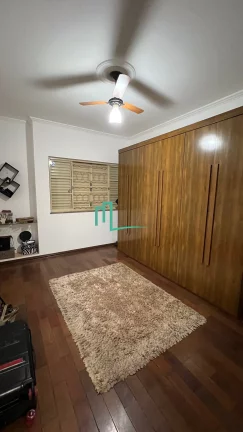 Imagem EXCELENTE CASA À VENDA NO JARDIM NOEMIA