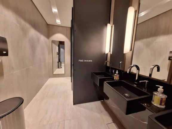 Imagem Escritórios de 488m² no Itaim Bibi