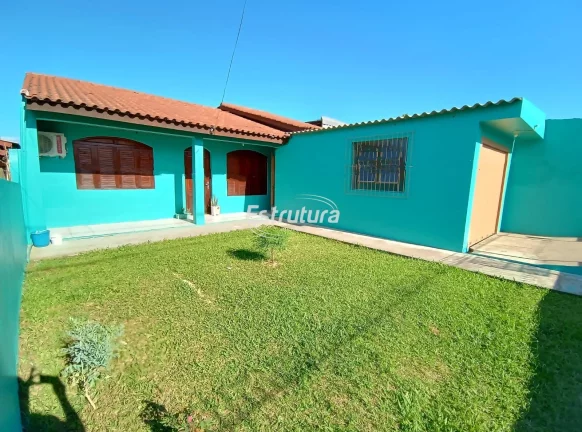 Vende-se Belíssima Casa na Vila Prado com 3 dormitórios e financiável